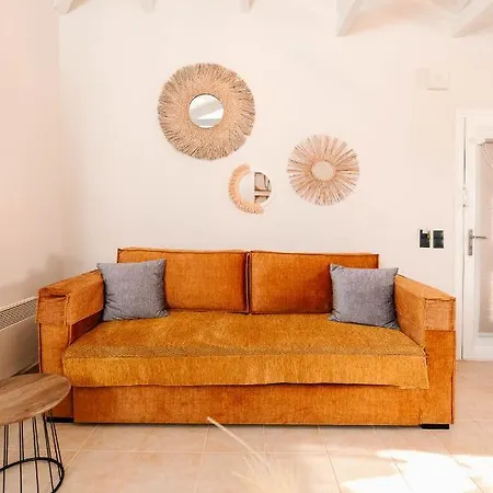 Διαμέρισμα Elais House *