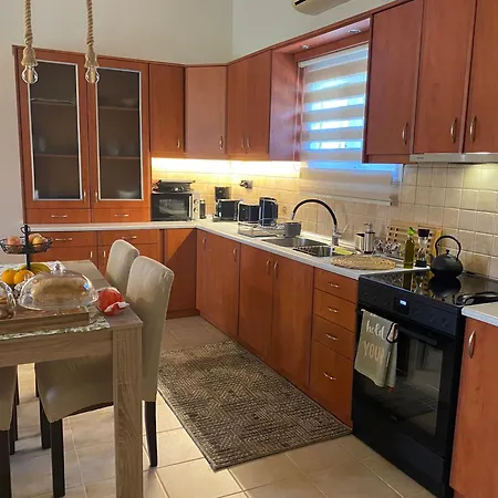 Διαμέρισμα Elais House *